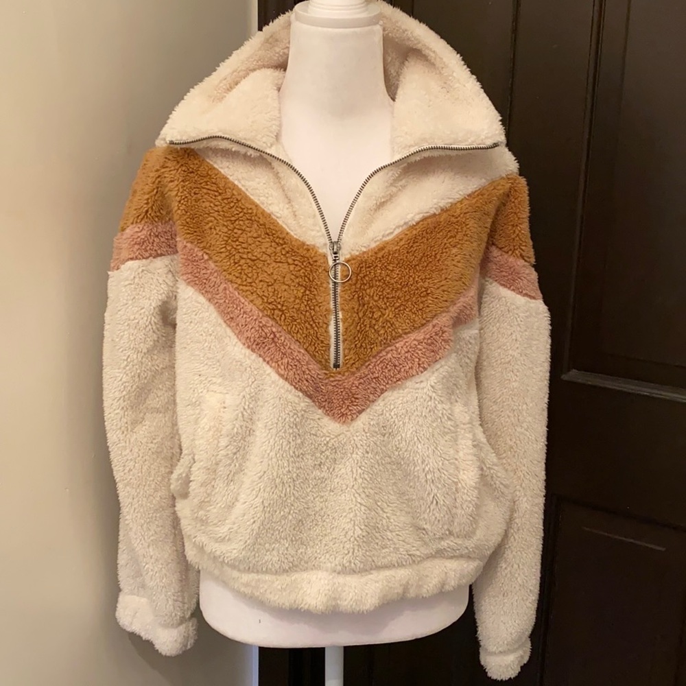 Abercrombie & Fitch Fuzzy Half Zip Jacket